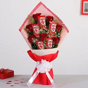 Mixed Chocolate & Rose Gift Bouquet